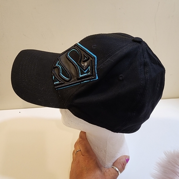 SUPERMAN black men's hat OS - Picture 1 of 9